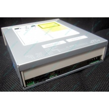 CDRW ASUS CRW-5232AX IDE white (Евпатория)
